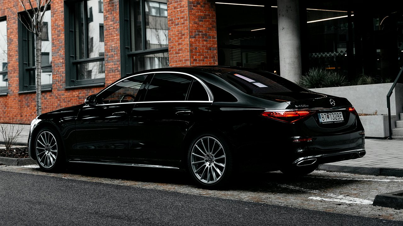 Mercedes S-Class 2